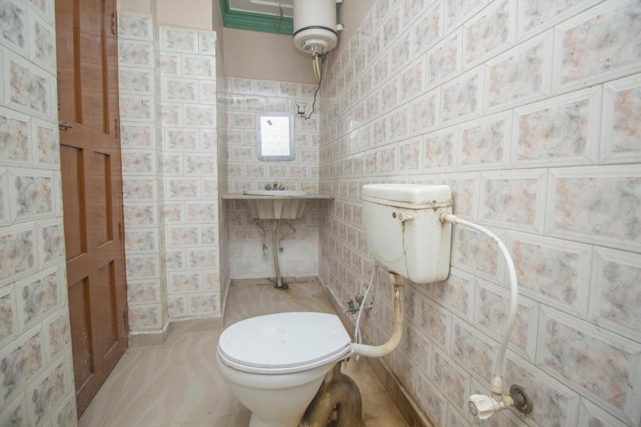 Oyo 48133 Hotel Payel Malda Exterior photo